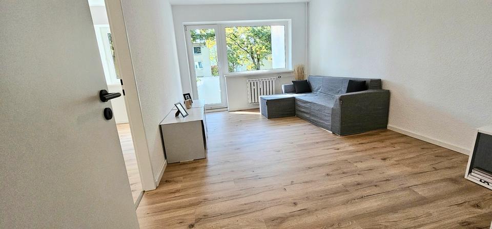 Frisch sanierte 2-Zi-Whg. 1.0G mit neuer Küche, erstbezug 2 zimmer