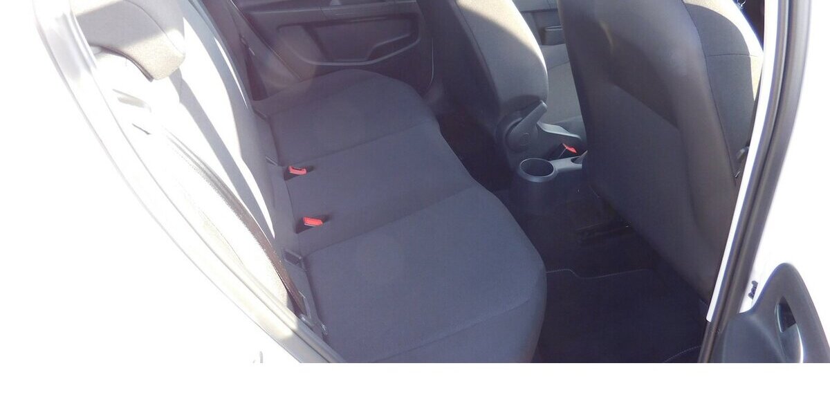VW up! 1.0 Move MPI BMT 4Trg Klima Radio 5.500 km 12.690 &euro; Vordorf 38533