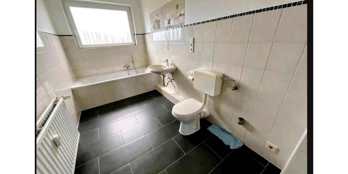 3-Zimmer-Hausetage mit Balkon & Stellplatz 3 zimmer