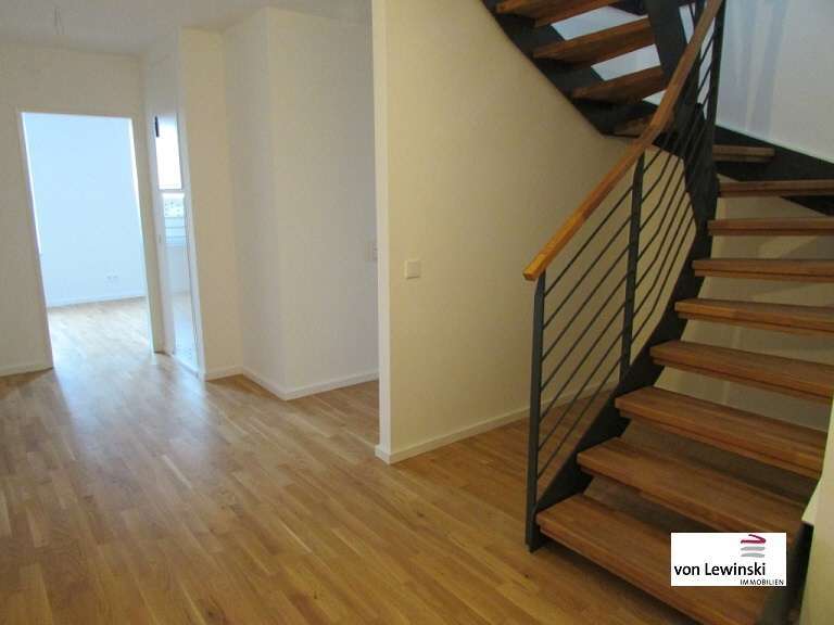 Wohnung zum Mieten in Wolfsburg 1.872 € 151.31 m²