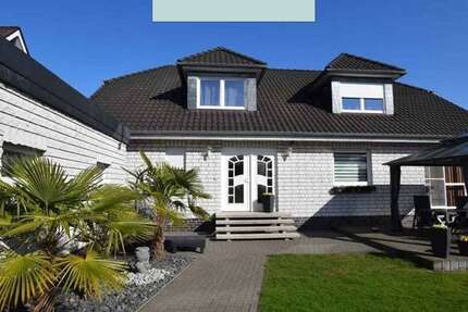 Haus Wolfsburg Alt-Wolfsburg - 8 Zimmer, 238 m&sup2;, 620.000&euro; | Angebot:25876844