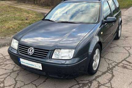 VW Bora 219.627 km 1.990 &euro; Braunschweig 38112