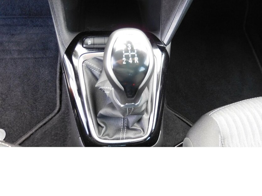 Opel Corsa F 1.2 Edition TSI 4Trg Radio Klima Navi 21.500 km 12.990 € Vordorf 38533