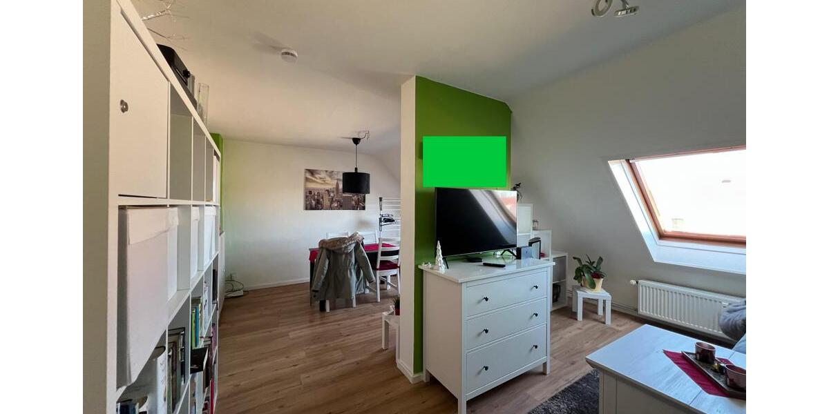 Dachgeschoßwohnung Braunschweig Lehndorf-Watenbüttel - 4 Zimmer, 139 m&sup2;, 1.050&euro; | Angebot:26296847