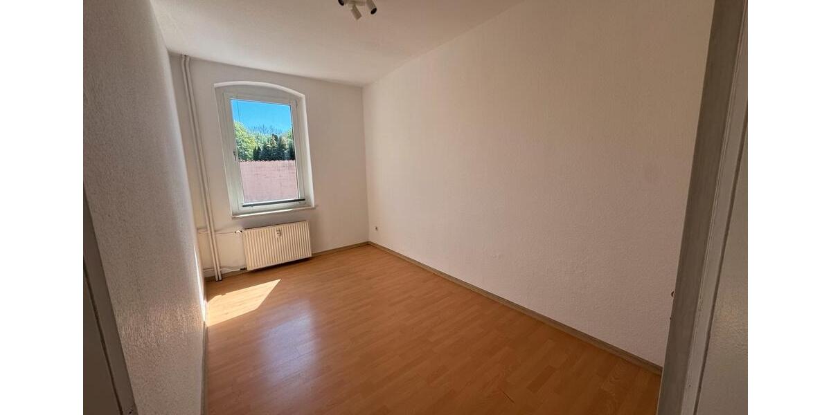 Erdgeschoßwohnung Braunschweig Wabe-Schunter-Beberbach - 3 Zimmer, 60 m&sup2;, 350&euro; | Angebot:26455252