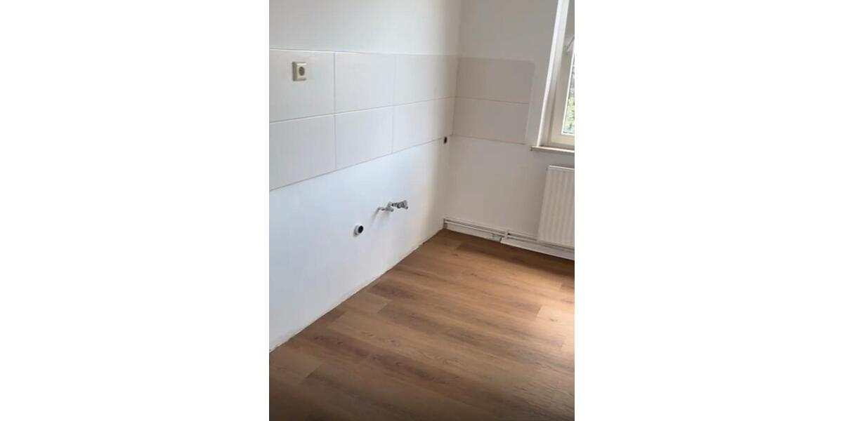 Dachgeschoßwohnung Helmstedt - 3 Zimmer, 60 m&sup2;, 650&euro; | Angebot:26249617