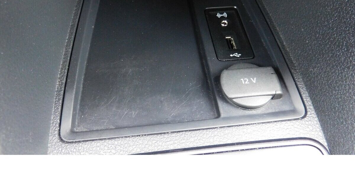 VW Caddy Maxi Abt-e Elektrik DSG 5 Sitze Navi 18.800 km 15.990 € Vordorf 38533