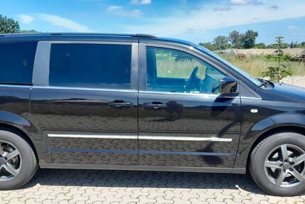 Chrysler Grand Voyager 301.000 km 4.999 &euro; Meinersen 38536