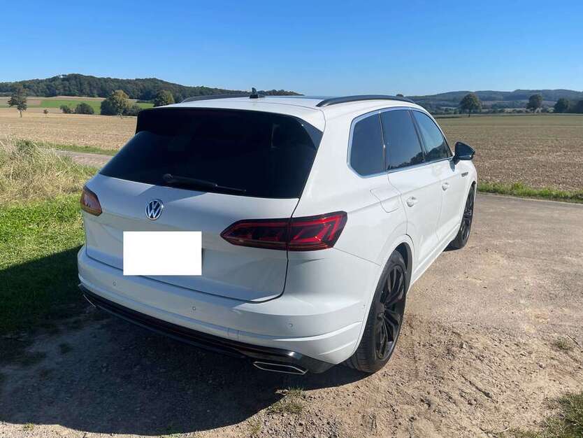 VW Touareg 36.800 km 52.950 € Barwedel 38476