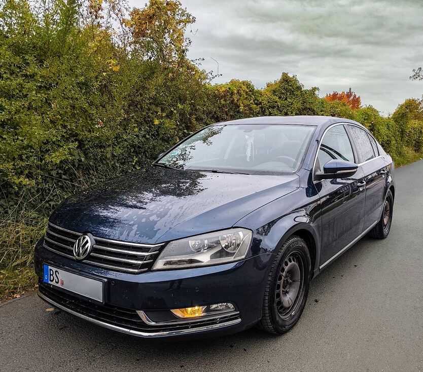 VW Passat 140.000 km 7.999 € Braunschweig 38106