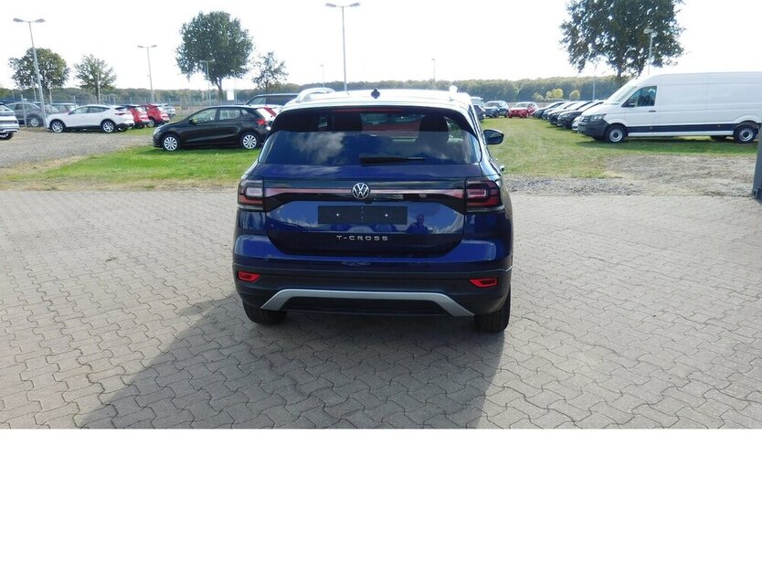VW T-Cross 1.0 Life United BMT TSI Klima Navi 10.100 km 17.990 € Vordorf 38533