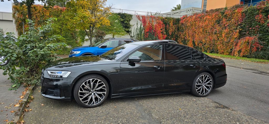 Audi A8 72.056 km 47.000 &euro; Wolfsburg 38440