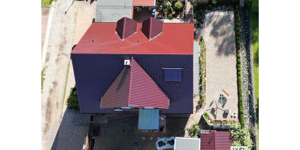Mehrfamilienhaus, Wohnhaus Sassenburg / Neudorf-Platendorf Neudorf-Platendorf - 8 Zimmer, 310 m&sup2;, 699.000&euro; | Angebot:25673491