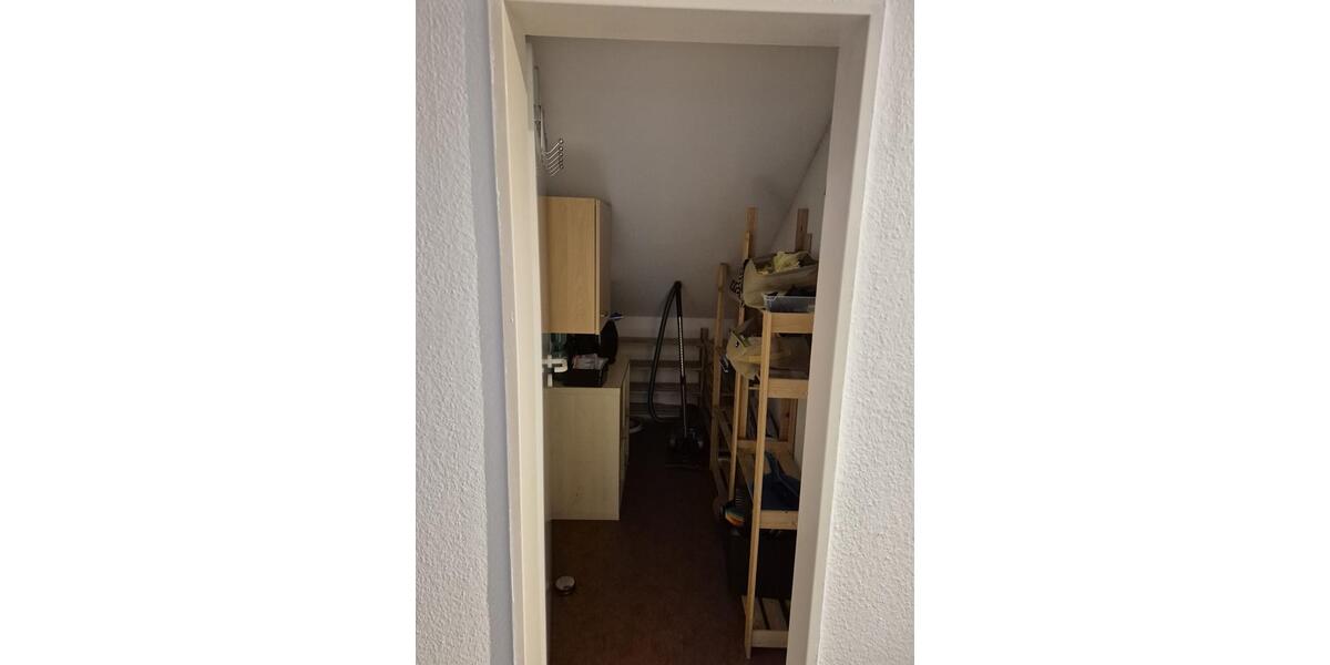 Dachgeschoßwohnung Wolfsburg Almke - 2 Zimmer, 65 m&sup2;, 150.000&euro; | Angebot:26217764