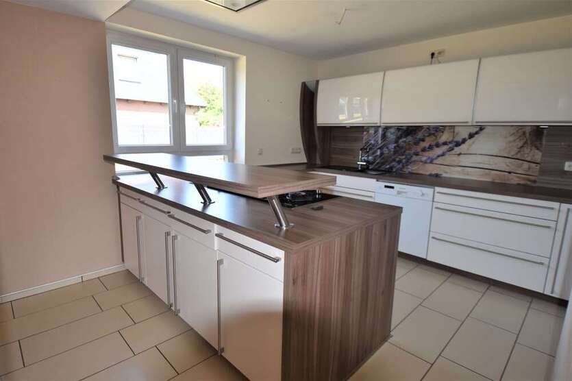 Haus zum Kaufen in Isenbüttel 445.000 € 195 m²