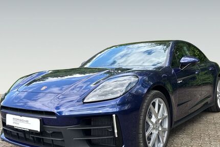 Porsche Panamera 14.299 km 109.860 &euro; Braunschweig 38114
