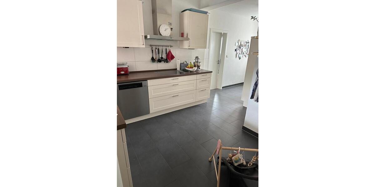 Erdgeschoßwohnung Weyhausen - 4 Zimmer, 126 m&sup2;, 950&euro; | Angebot:26413176