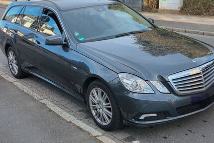 Mercedes-Benz E 250 216.000 km 5.800 &euro; Braunschweig 38116
