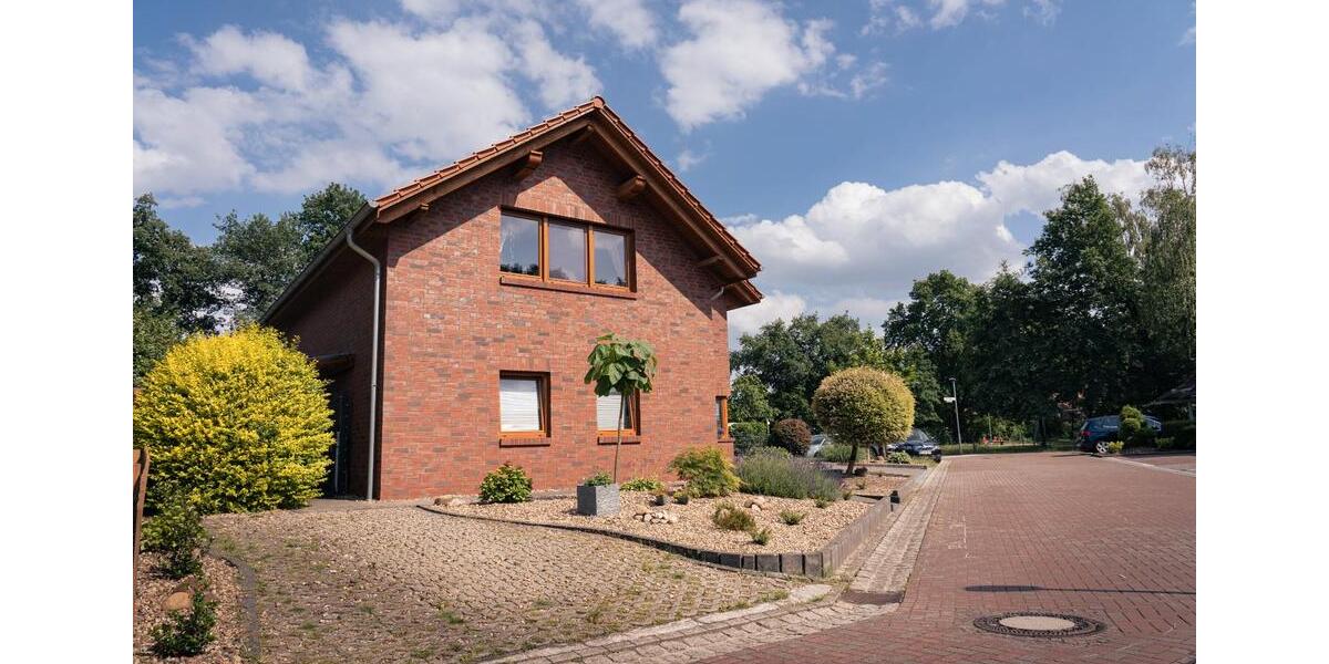 Einfamilienhaus Gifhorn - 9 Zimmer, 275 m&sup2;, 725.000&euro; | Angebot:26903269
