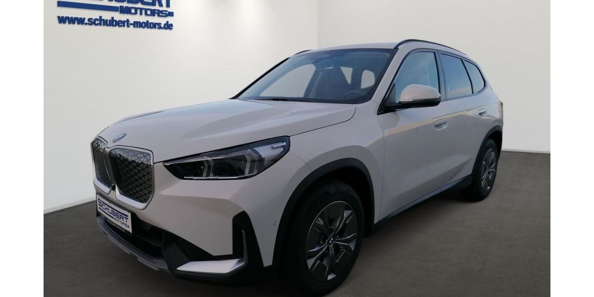 BMW iX1 1.500 km 42.890 &euro; Wolfsburg 38448