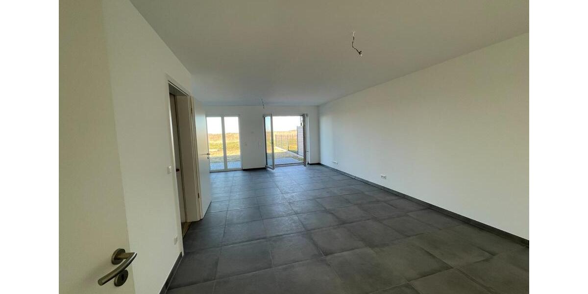 Wohnen am Feldrand – Reihenmittelhaus mit idyllischem Westgarten 6 zimmer