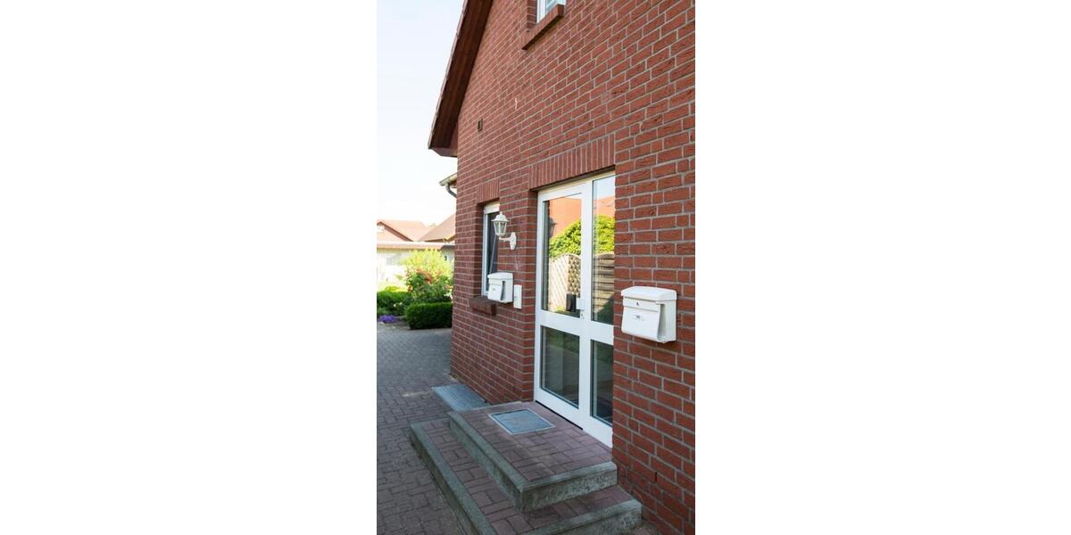 Erdgeschoßwohnung Wolfsburg Almke - 3 Zimmer, 100 m&sup2;, 1.100&euro; | Angebot:26058547