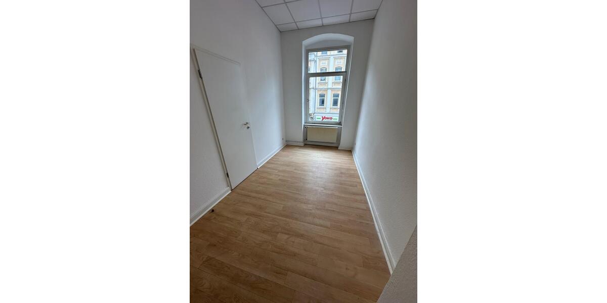 Etagenwohnung Braunschweig - 5 Zimmer, 126 m&sup2;, 1.150&euro; | Angebot:26561236