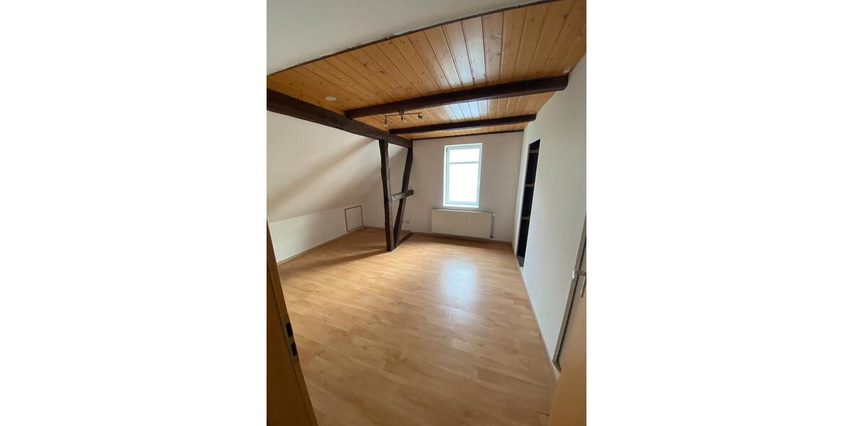 Dachgeschoßwohnung Wolfsburg - 1 Zimmer, 60 m&sup2;, 639&euro; | Angebot:26282985