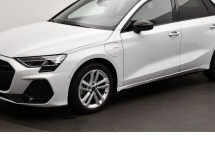 Audi A3 2.995 km 38.980 &euro; Wolfsburg 38440