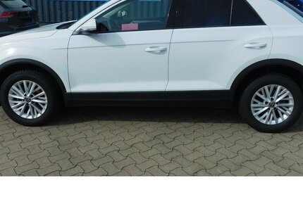 VW T-Roc 1.0 Life TSI BMT Navi Klima Alu 19.990 km 20.990 € Vordorf 38533