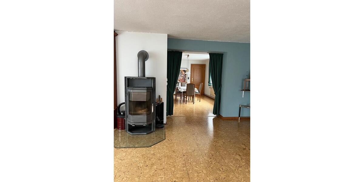 Mehrfamilienhaus, Wohnhaus Königslutter am Elm - 8.5 Zimmer, 240 m&sup2;, 210.000&euro; | Angebot:26019605