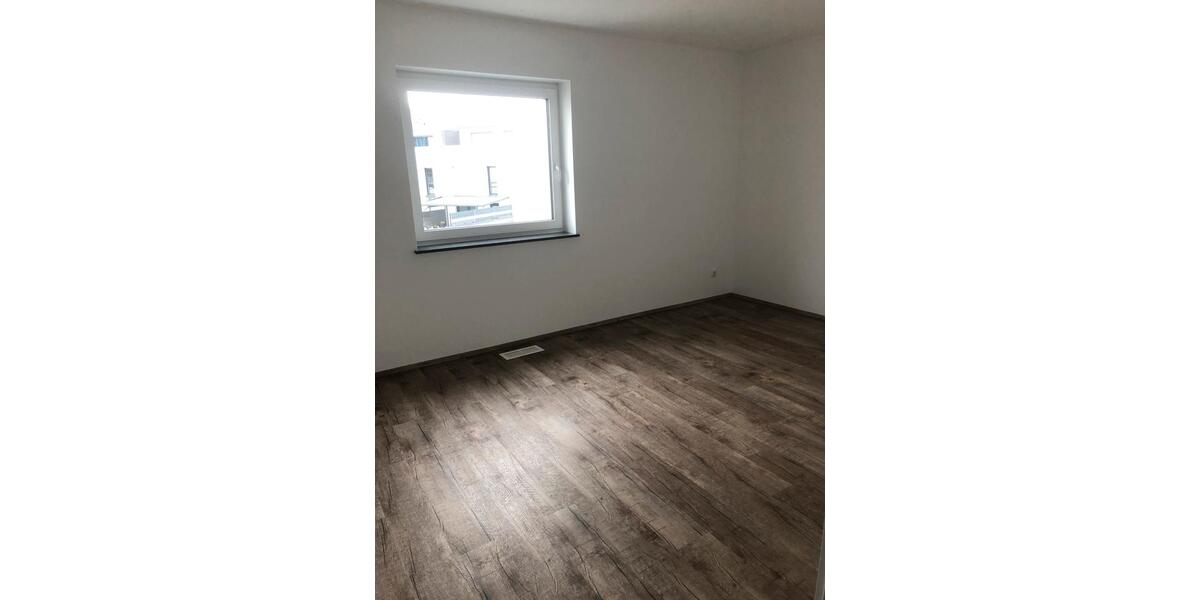 Etagenwohnung Parsau - 3 Zimmer, 100 m&sup2;, 1.400&euro; | Angebot:26534873