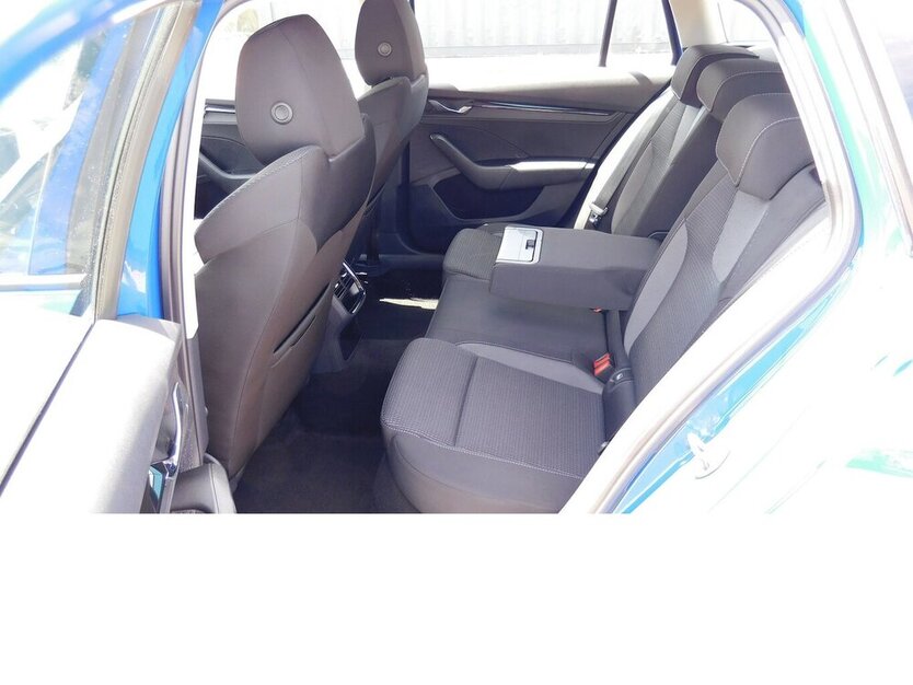 Octavia 1.4 Ambition Kombi Hybrid DSG Navi Klima