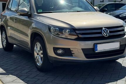 VW Tiguan 161.000 km 8.700 &euro; Wolfsburg 38444