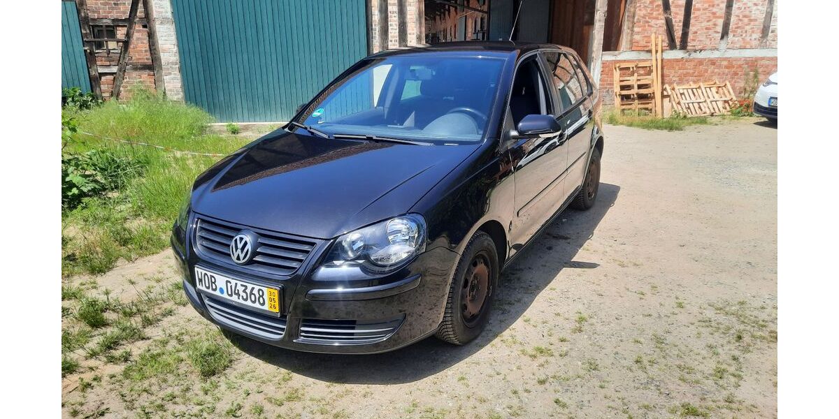 VW Polo 154.500 km 2.599 &euro; Wolfsburg 38446