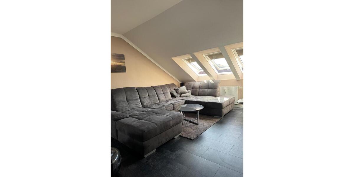 Dachgeschoßwohnung Wolfsburg Almke - 4 Zimmer, 120 m&sup2;, 279.000&euro; | Angebot:27197575