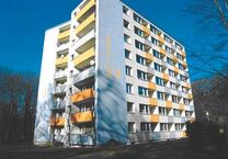 Zentrale, ruhige Single-Wohnung mit Balkon und Pkw-Stellplatz