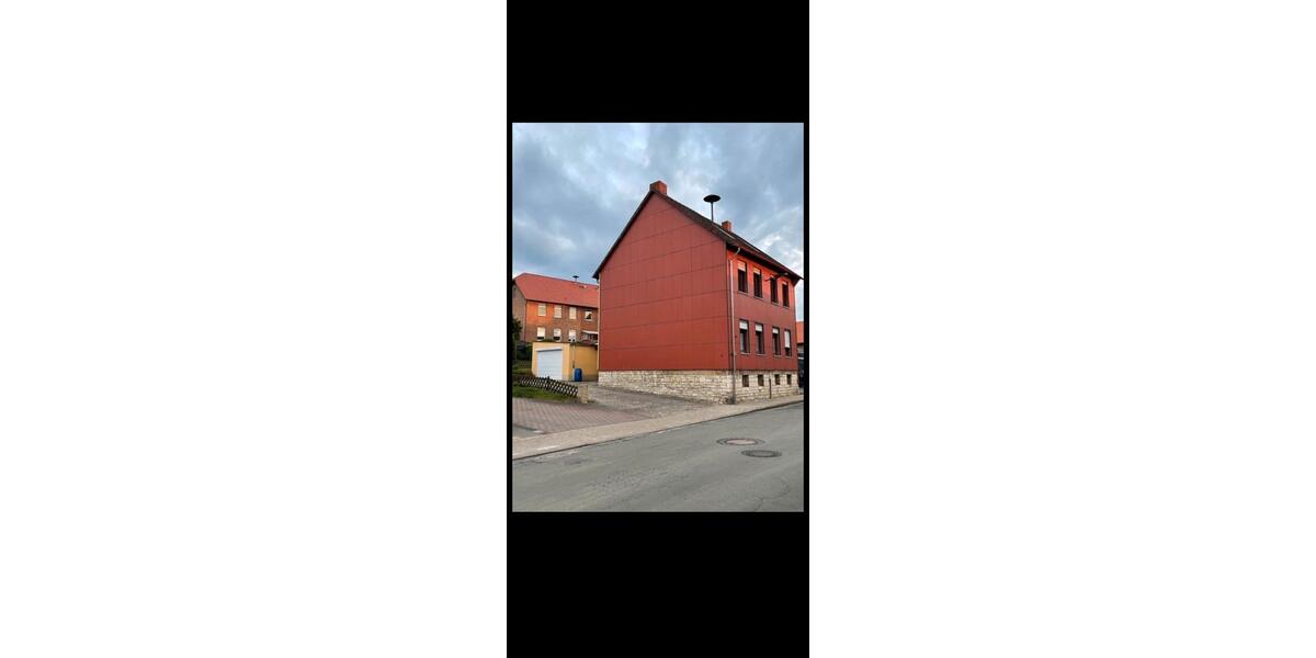 Mehrfamilienhaus, Wohnhaus Wolsdorf - 8 Zimmer, 150 m&sup2;, 128.000&euro; | Angebot:26713759