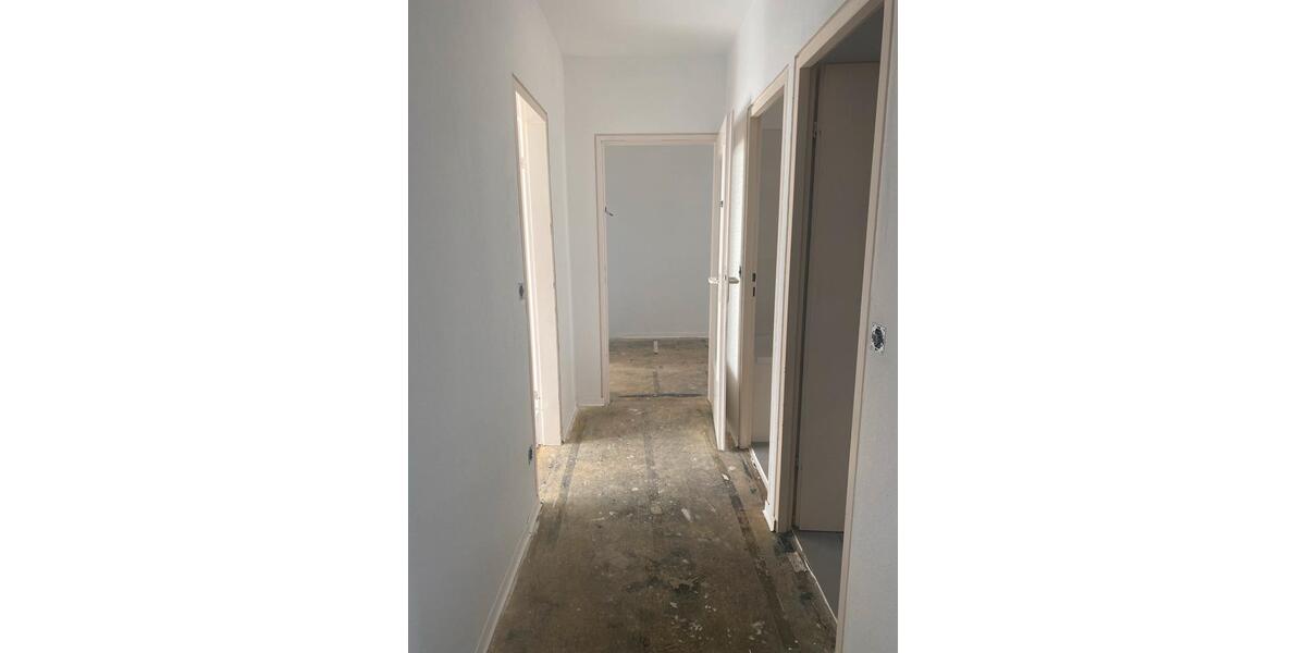 Etagenwohnung Wolfsburg Ehmen - 3 Zimmer, 80 m&sup2;, 617&euro; | Angebot:25992621