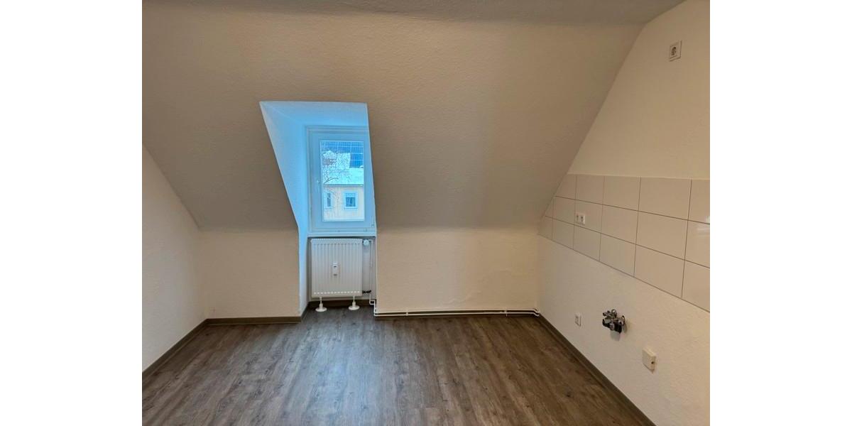 Dachgeschoßwohnung Braunschweig Lehndorf-Watenbüttel - 1 Zimmer, 36 m&sup2;, 354&euro; | Angebot:25583243
