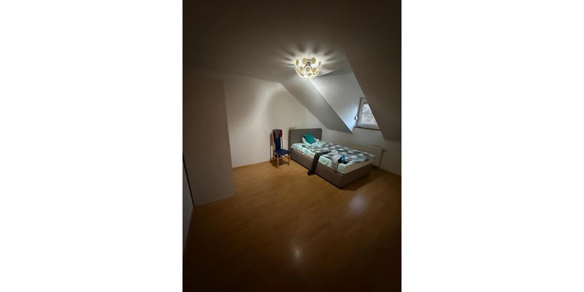 Etagenwohnung Hillerse - 3 Zimmer, 75 m&sup2;, 675&euro; | Angebot:26358214