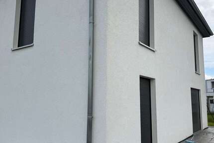 Haus Königslutter - 4 Zimmer, 160 m&sup2;, 330.000&euro; | Angebot:25373152