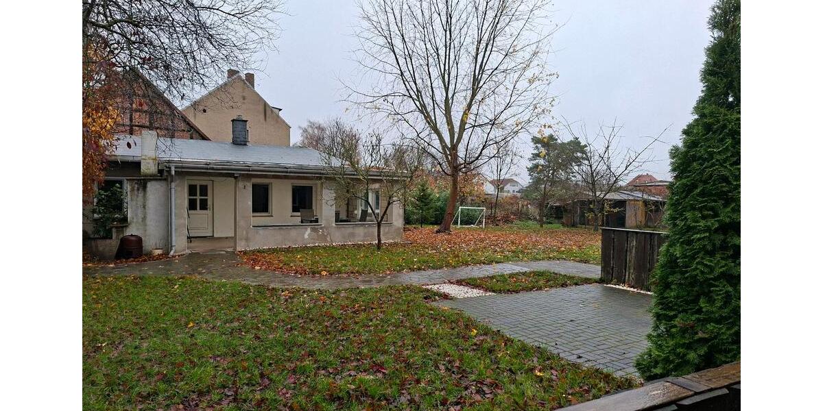 Erdgeschoßwohnung Oebisfelde-Weferlingen Weferlingen - 5 Zimmer, 135 m&sup2;, 260.000&euro; | Angebot:23712365