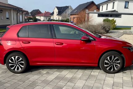 VW Golf 26.000 km 20.300 &euro; Wolfsburg 38442