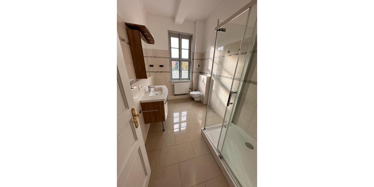 Etagenwohnung Helmstedt - 4 Zimmer, 121 m&sup2;, 950&euro; | Angebot:26662489