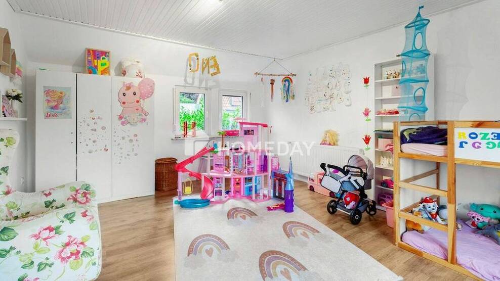 Großzügiges Zuhause für die ganze Familie - Gepflegte Doppelhaushälfte mit rund 180 m² Wohnfläche