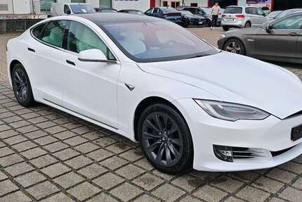 Tesla Model S 171.286 km 25.970 € Braunschweig 38112