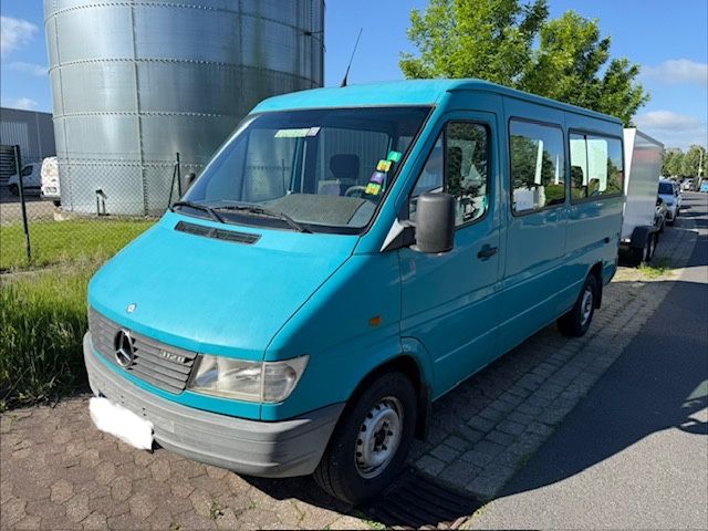 Mercedes-Benz Sprinter 463.000 km 5.900 &euro; Braunschweig 38112