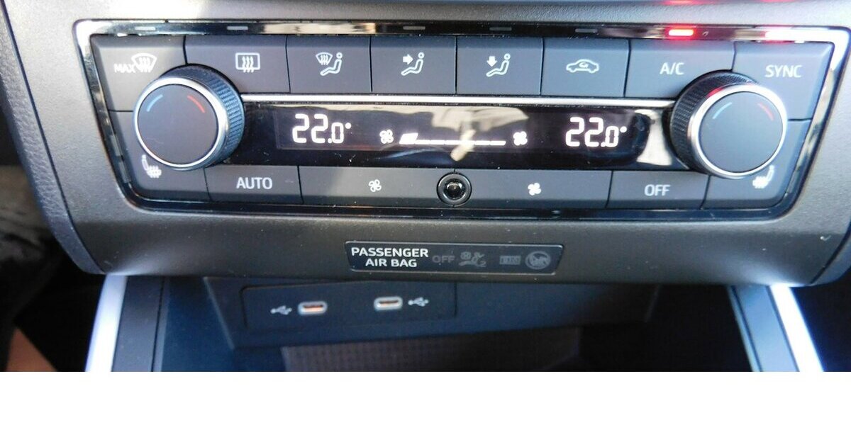 Seat Arona 1.0 FR-Line TSI BMT Navi Klima Alu 27.000 km 16.990 € Vordorf 38533