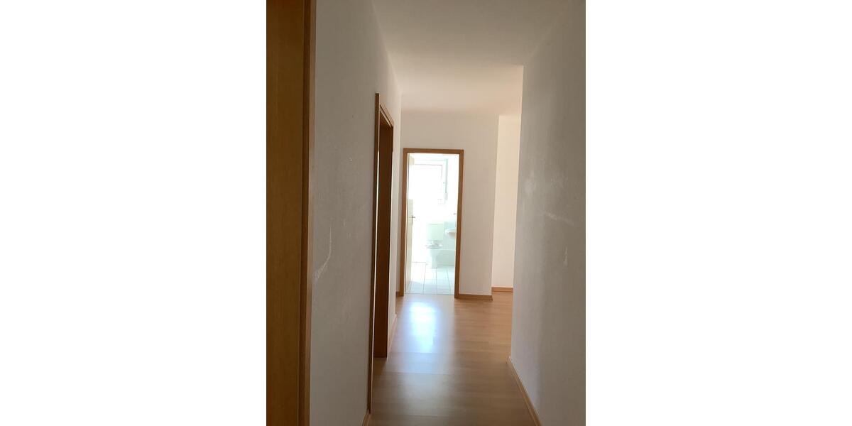 Etagenwohnung Helmstedt - 4 Zimmer, 87 m&sup2;, 155.000&euro; | Angebot:26918444